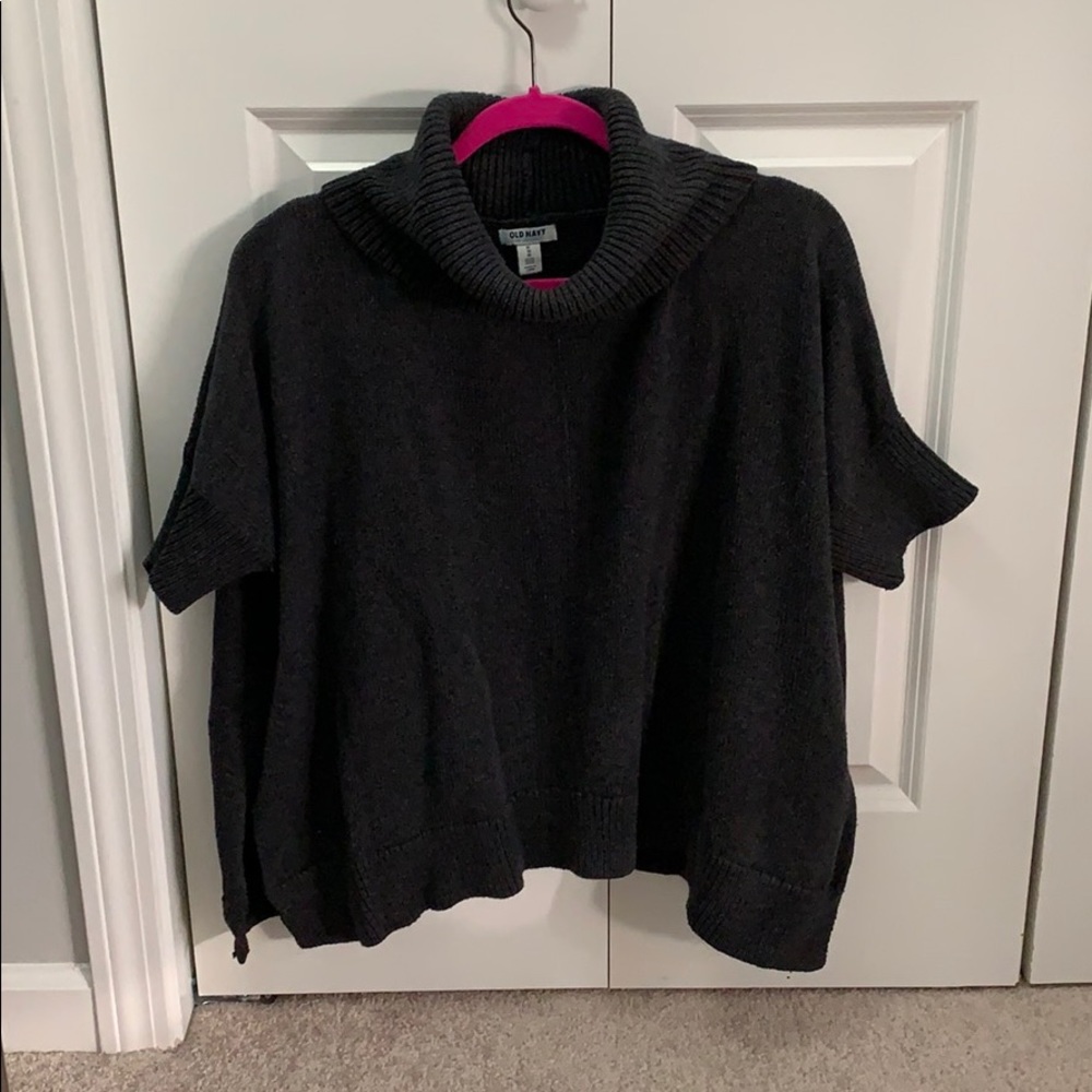 Old Navy turtleneck short sleeve boxy sweater